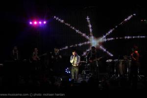 گزارش تصویری از کنسرت احسان حق‌شناس در ایوان شمس