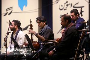 کنسرت گروه «نوبانگ مهر» به خوانندگی عبدالحسین مختاباد - سی و سومین جشنواره موسیقی فجر - 20 دی 1396